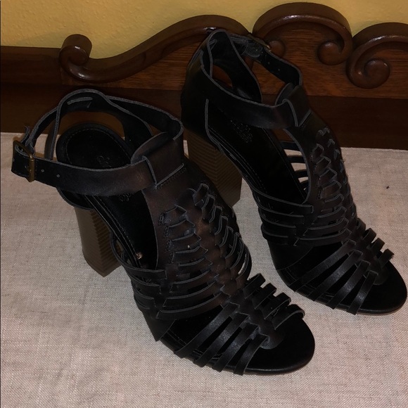 Charlotte Russe Black Heels Helena - Picture 8 of 8